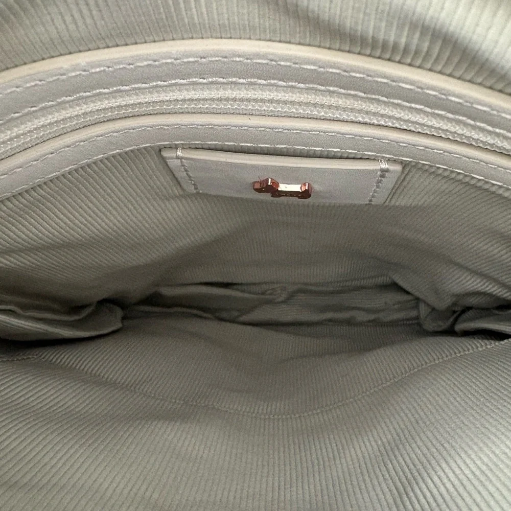 Radley London Leather Crossbody Purse White - Picture 5 of 7